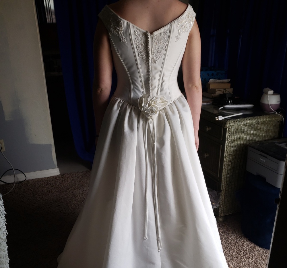 Wedding dress